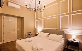 Dem Hotel